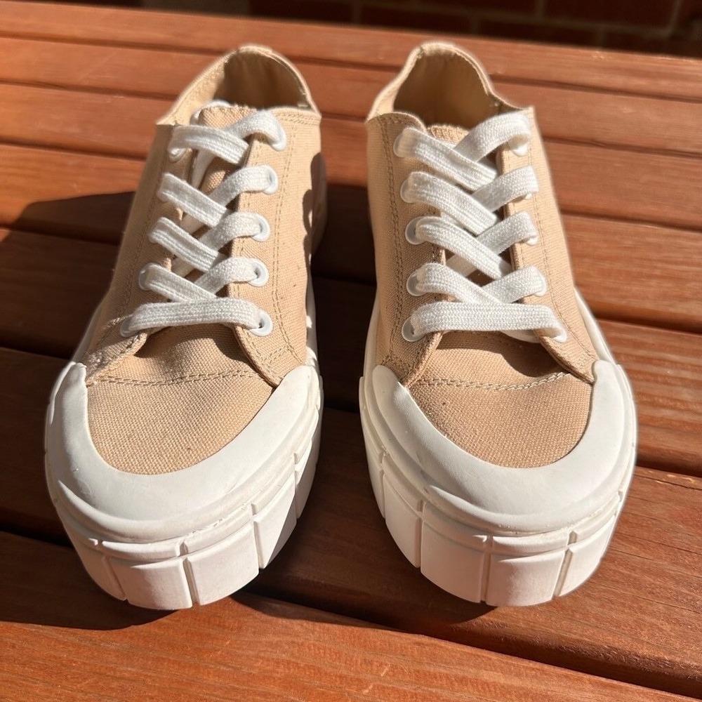Women's‎ Canvas Platform Mad Love Sneakers Tan White Size 8